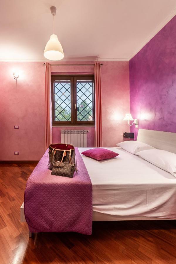 Bed and Breakfast Il Bacio E La Nocciola à Labico Extérieur photo